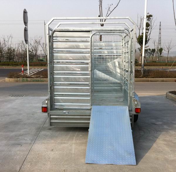 New type side panel of livestock trailer